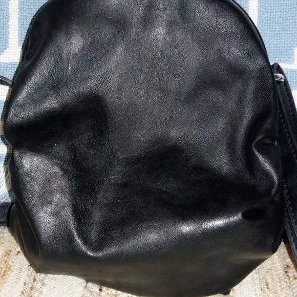 EDC - NWOT - black crossbody purse. - Picture 3 of 3
